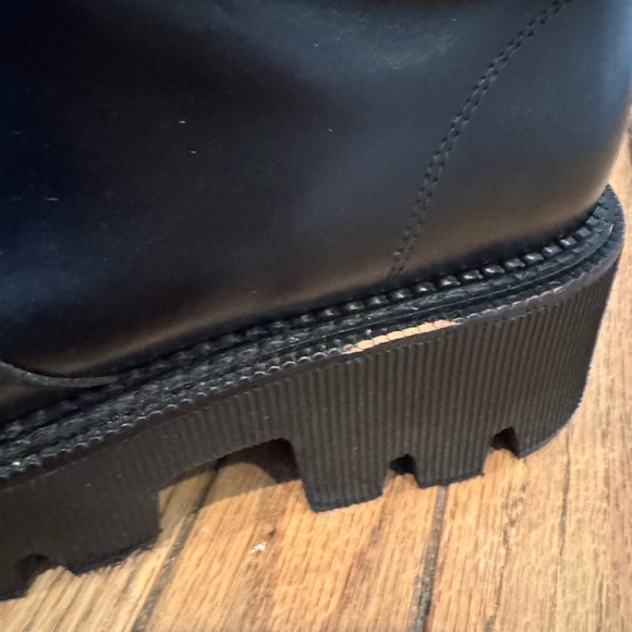 Freda Salvador Black Leather Platform Boots - Picture 6 of 7